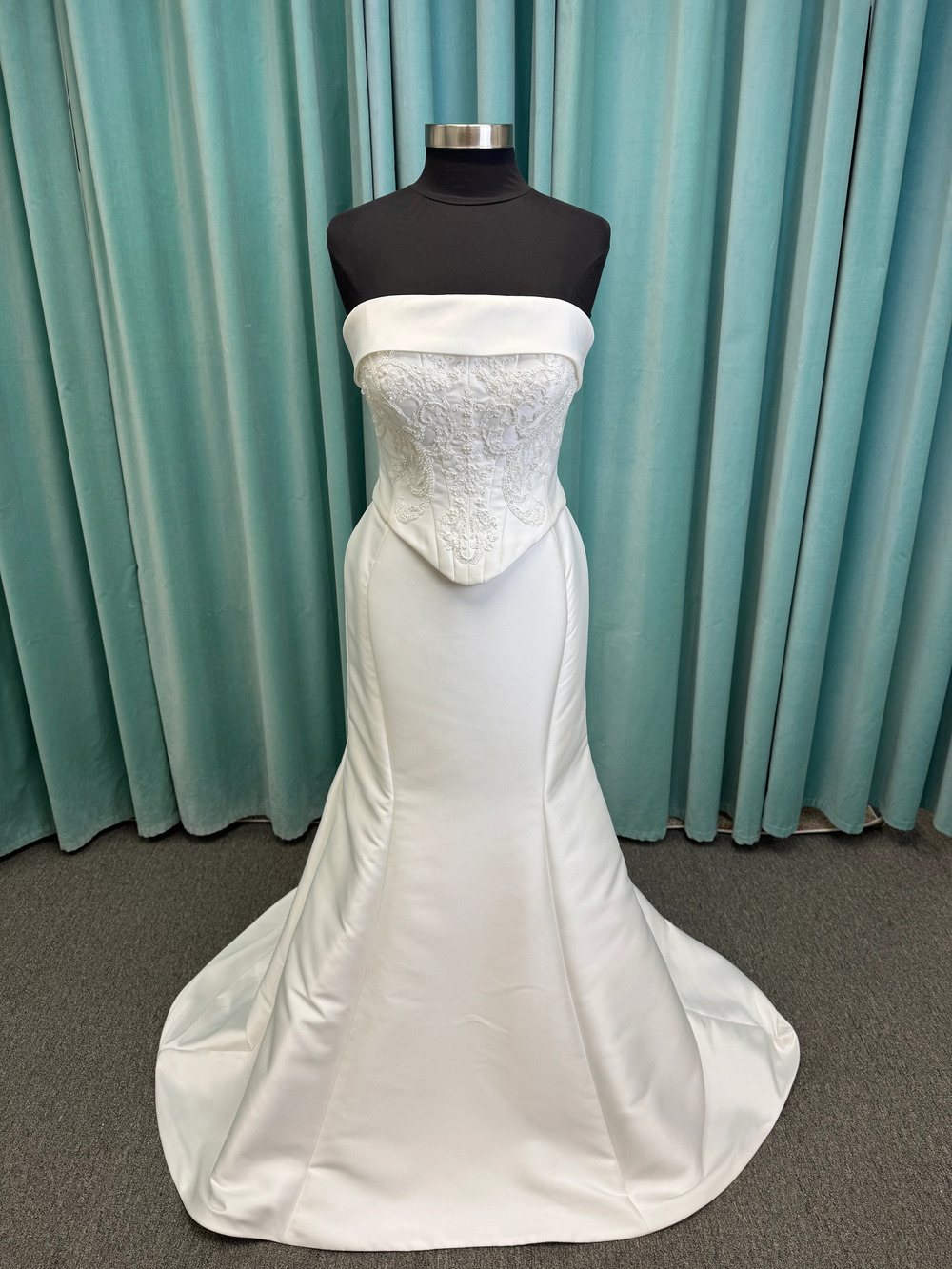 Paityn Strapless Scoop Neck Fit-and-Flare Wedding Dress with Drop Waist and